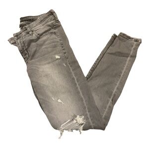 American Eagle size 4 Skinny jeans
